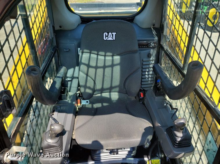 image for item DR4445 2019 Caterpillar 289D3 tracked skid steer loader