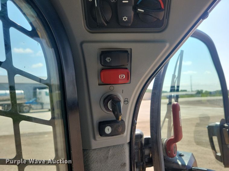 image for item DR4445 2019 Caterpillar 289D3 tracked skid steer loader