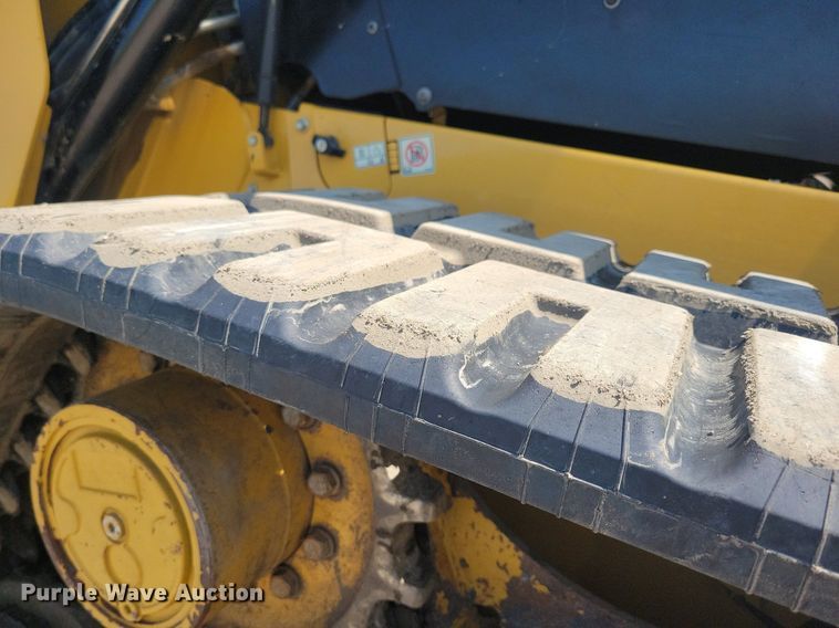 image for item DR4445 2019 Caterpillar 289D3 tracked skid steer loader