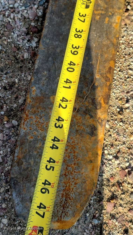 image for item DR4448 1997 Caterpillar GP25 forklift