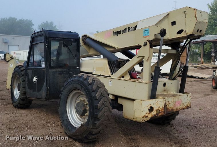 image for item DR4449 2003 Ingersoll-Rand VR-843C telehandler