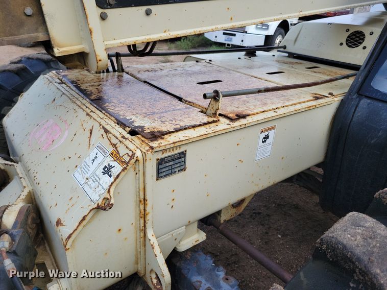 image for item DR4449 2003 Ingersoll-Rand VR-843C telehandler