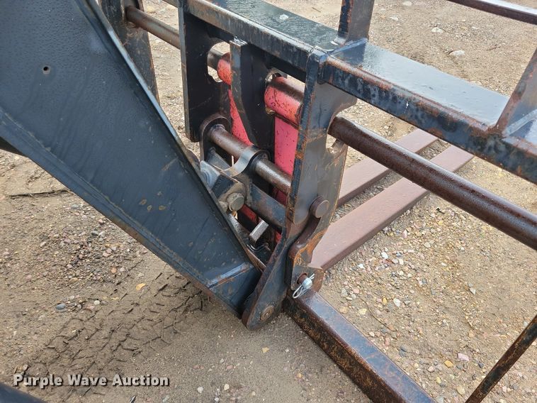 image for item DR4449 2003 Ingersoll-Rand VR-843C telehandler