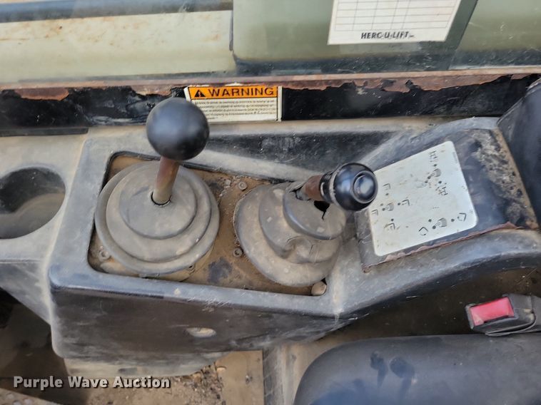 image for item DR4449 2003 Ingersoll-Rand VR-843C telehandler