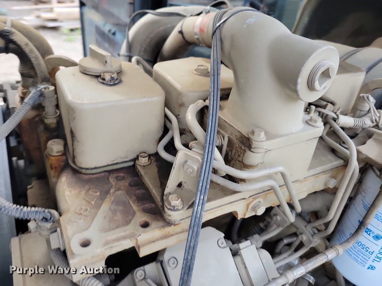 image for item DR4449 2003 Ingersoll-Rand VR-843C telehandler