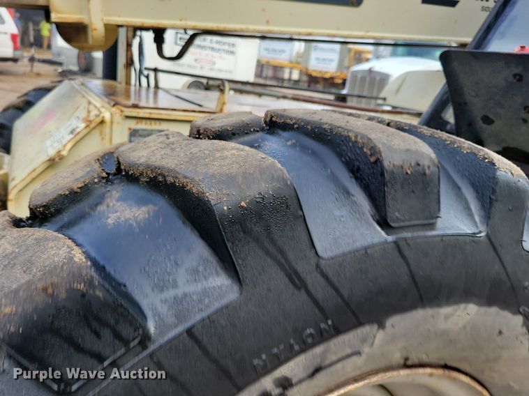 image for item DR4449 2003 Ingersoll-Rand VR-843C telehandler