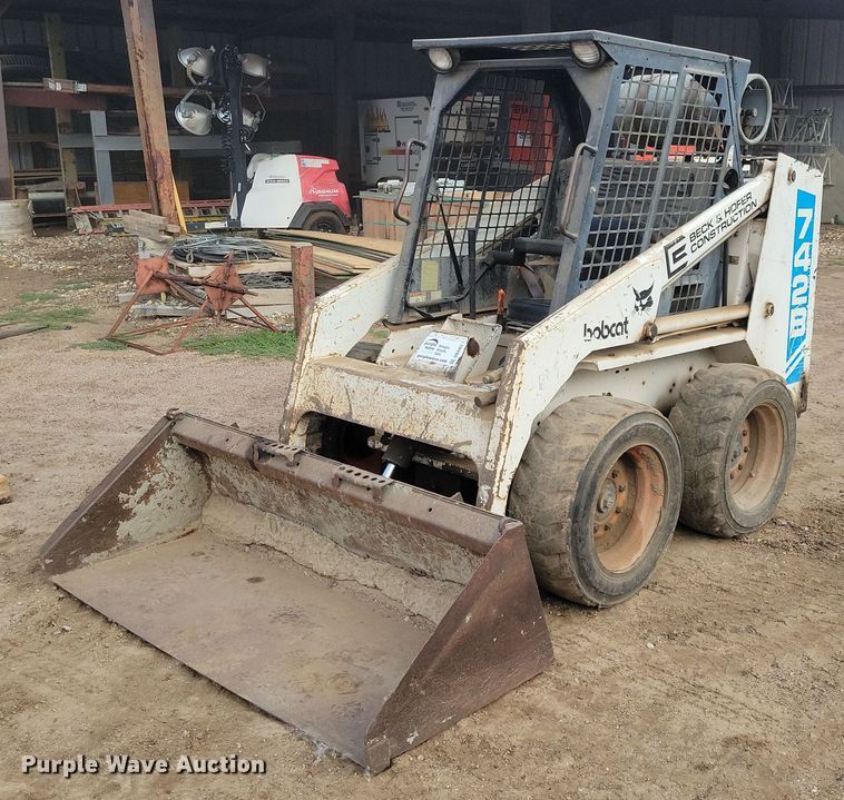image for item DR4451 1993 Bobcat 742B skid steer loader