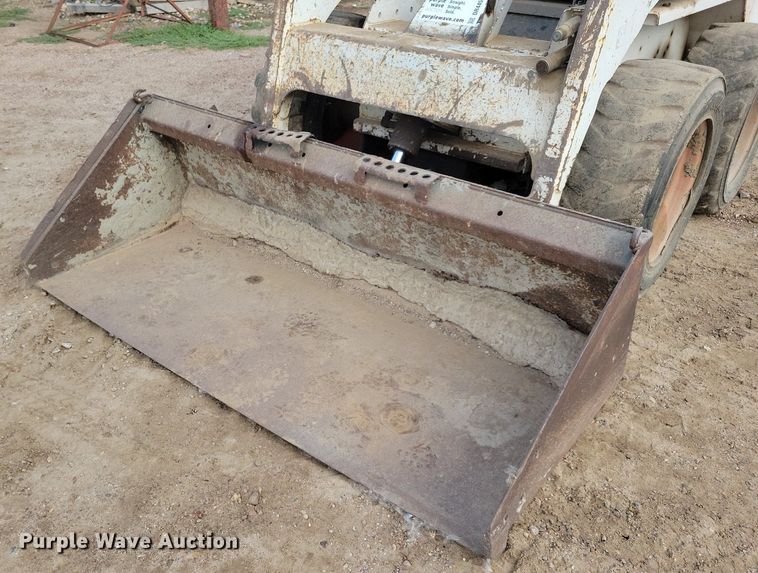 image for item DR4451 1993 Bobcat 742B skid steer loader