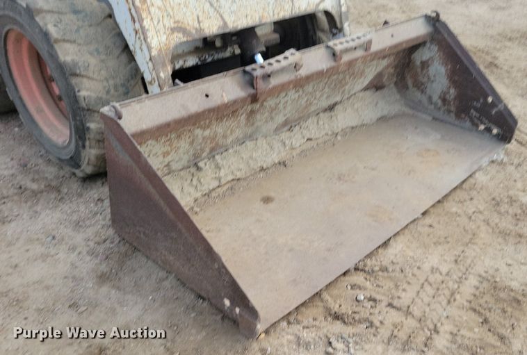 image for item DR4451 1993 Bobcat 742B skid steer loader