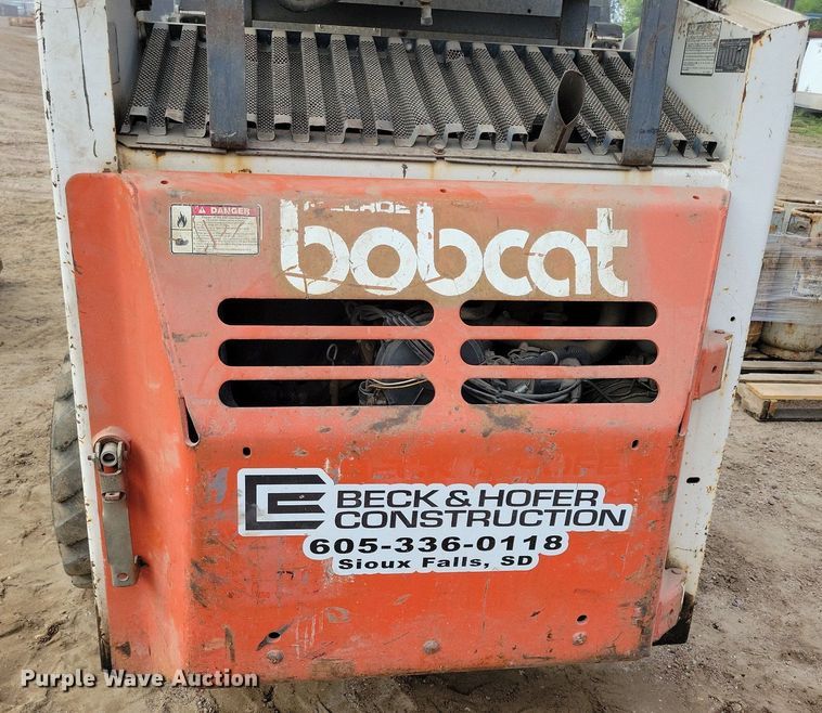 image for item DR4451 1993 Bobcat 742B skid steer loader
