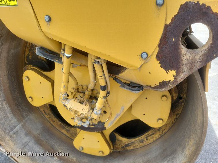 image for item DR4929 2012 Caterpillar  CB64 double drum vibratory roller