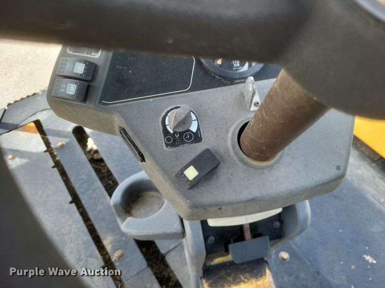 image for item DR4929 2012 Caterpillar  CB64 double drum vibratory roller