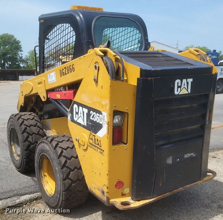 image for item DR4930 2014 Caterpillar  236D skid steer loader