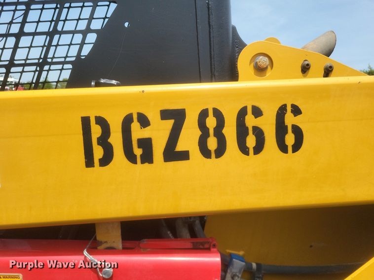image for item DR4930 2014 Caterpillar  236D skid steer loader