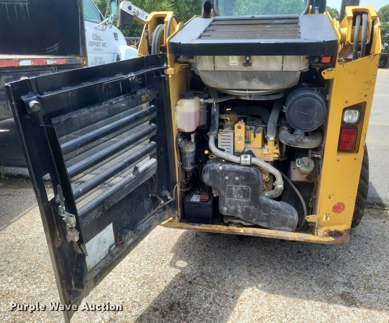 image for item DR4930 2014 Caterpillar  236D skid steer loader