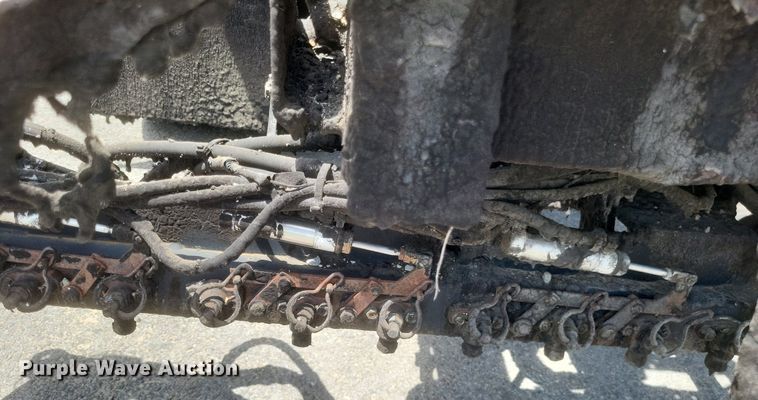 image for item DR4933 1997 Ford  F800 oil distributor truck