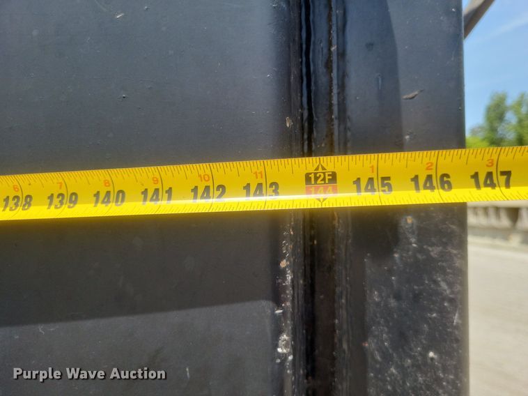 image for item DR4934 2004 GMC C7500 dump truck