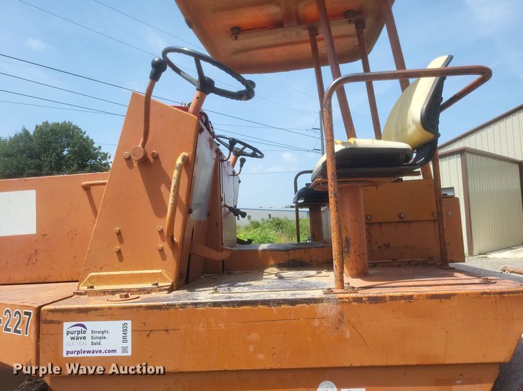 image for item DR4935 1992 Sakai SW100 double drum roller