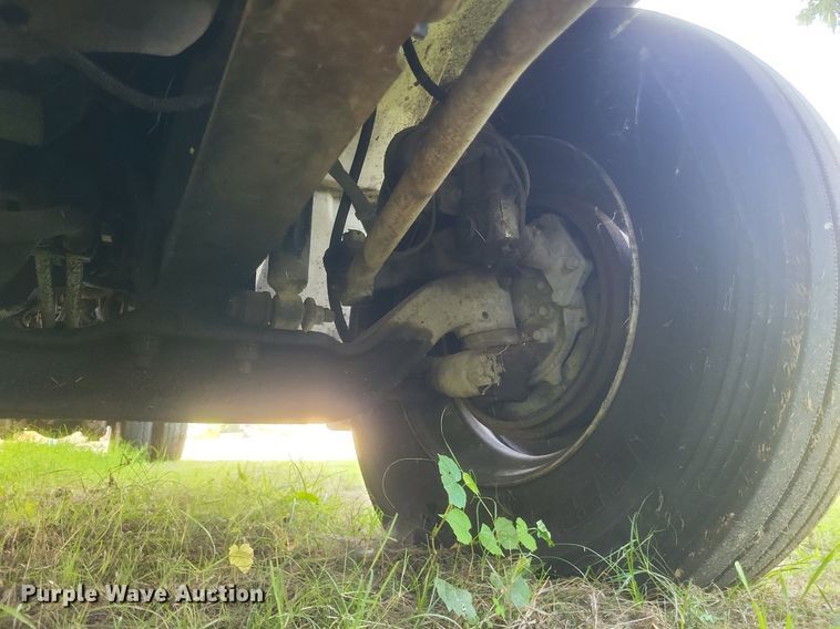 image for item DR4939 2011 International  DuraStar 4400 flatbed truck