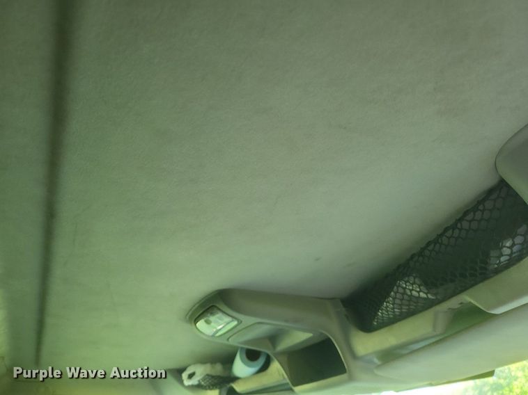 image for item DR4939 2011 International  DuraStar 4400 flatbed truck