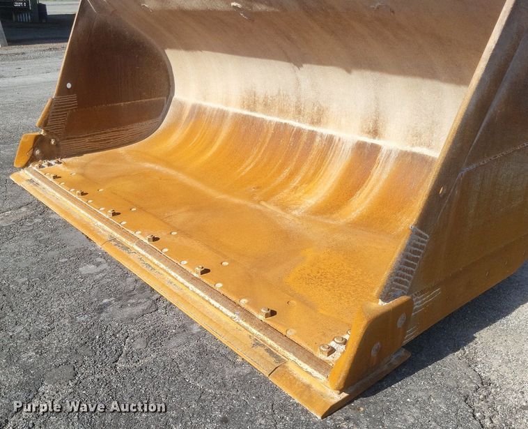 image for item DR4940 2004 Caterpillar  980G Series II wheel loader