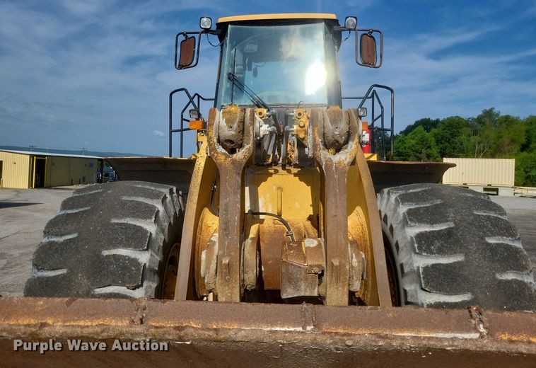 image for item DR4940 2004 Caterpillar  980G Series II wheel loader