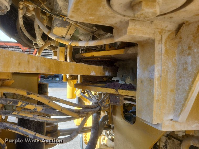 image for item DR4940 2004 Caterpillar  980G Series II wheel loader