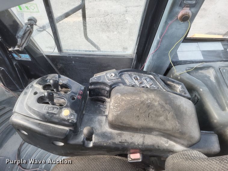 image for item DR4940 2004 Caterpillar  980G Series II wheel loader