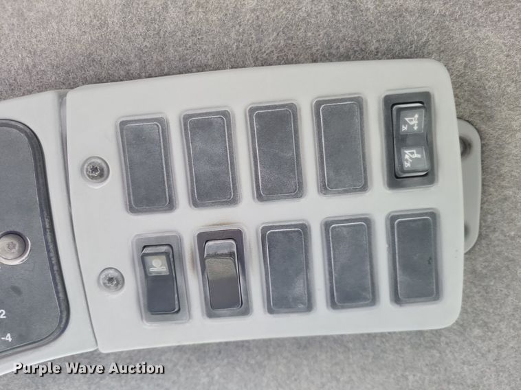 image for item DR4940 2004 Caterpillar  980G Series II wheel loader