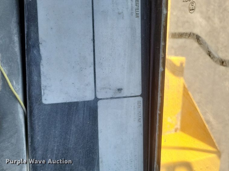 image for item DR4940 2004 Caterpillar  980G Series II wheel loader