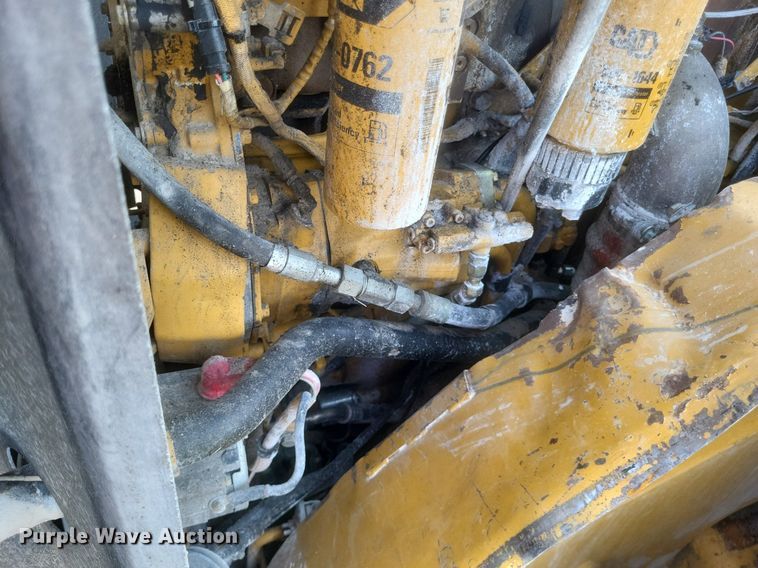 image for item DR4940 2004 Caterpillar  980G Series II wheel loader