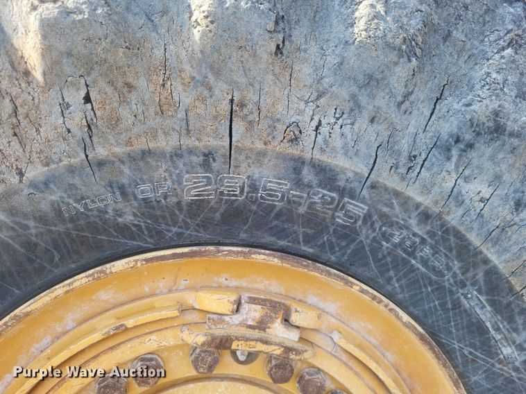 image for item DR4940 2004 Caterpillar  980G Series II wheel loader