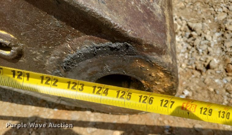 image for item DR4960 2005 Caterpillar  330C L excavator