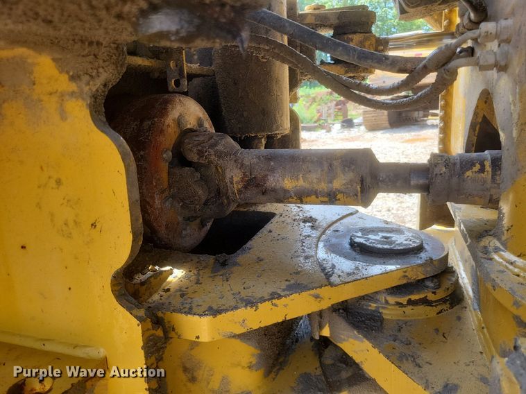 image for item DR4961 2004 Caterpillar  972G series II wheel loader