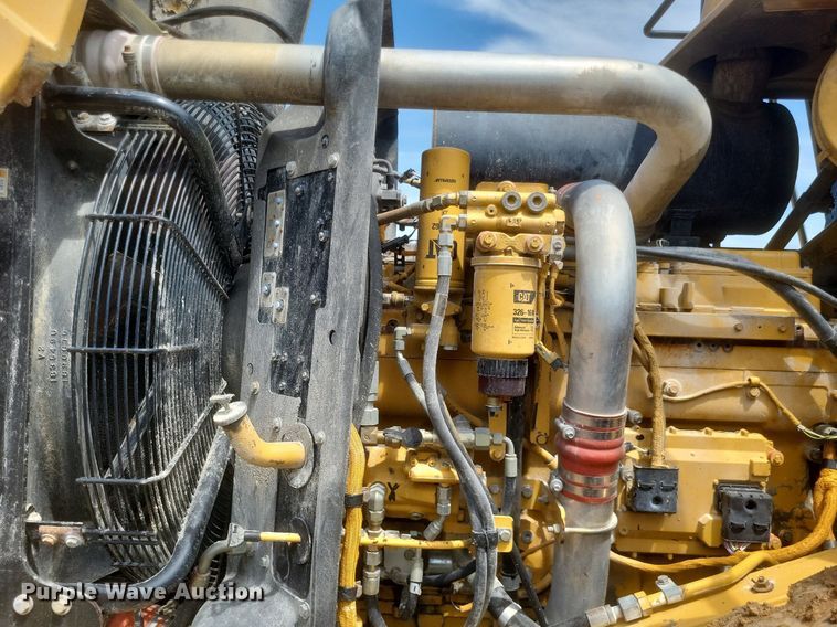 image for item DR4961 2004 Caterpillar  972G series II wheel loader