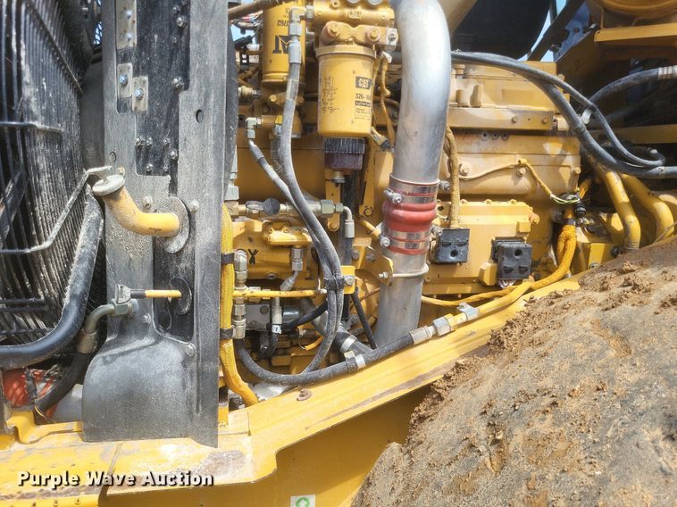 image for item DR4961 2004 Caterpillar  972G series II wheel loader