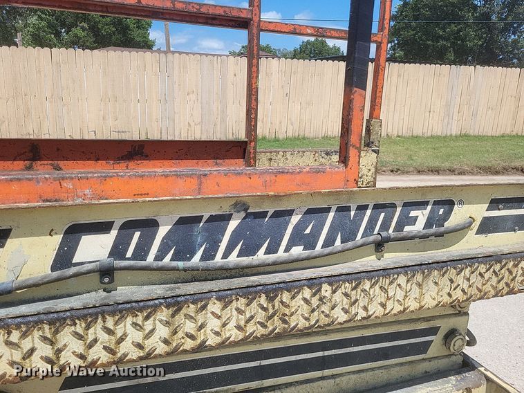 image for item DR4962 1996 JLG CM-2033 scissor lift