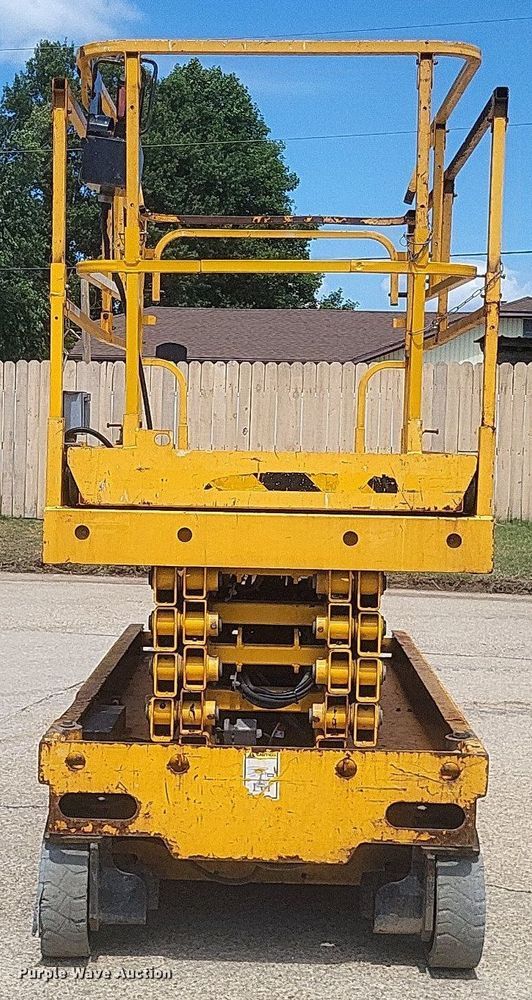 image for item DR4963 Haulotte Compact 3347E scissor lift