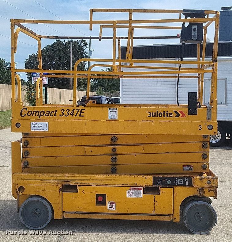 image for item DR4963 Haulotte Compact 3347E scissor lift