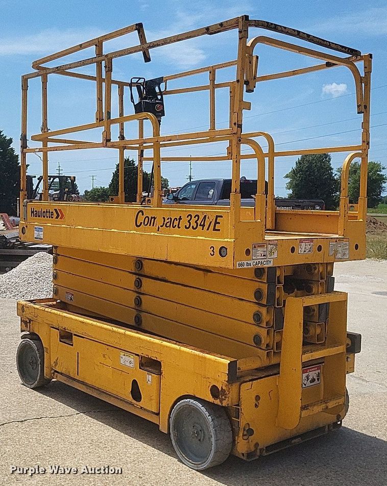image for item DR4963 Haulotte Compact 3347E scissor lift