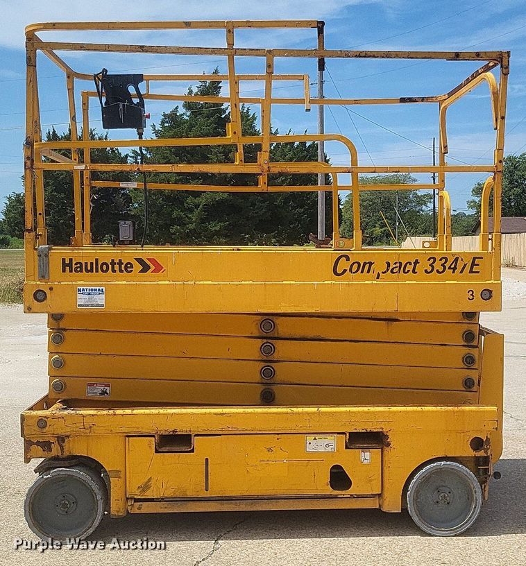 image for item DR4963 Haulotte Compact 3347E scissor lift