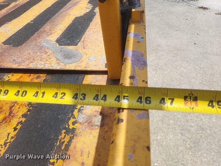 image for item DR4963 Haulotte Compact 3347E scissor lift