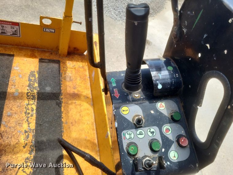 image for item DR4963 Haulotte Compact 3347E scissor lift