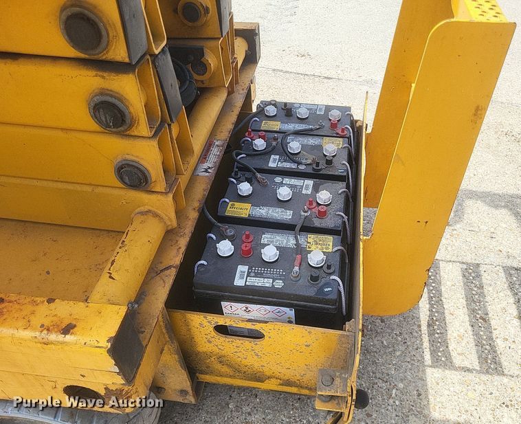 image for item DR4963 Haulotte Compact 3347E scissor lift