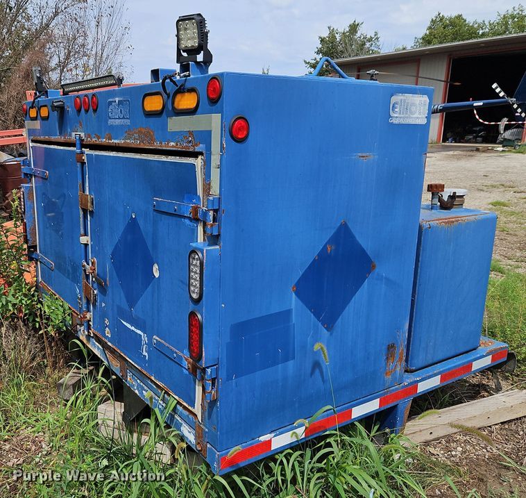 image for item DR8742 Elliott fuel / lube truck distribution unit