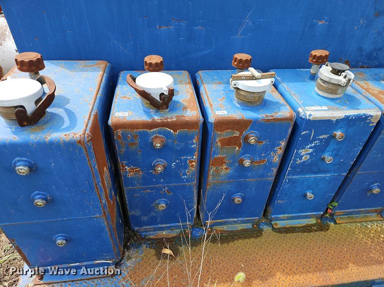 image for item DR8742 Elliott fuel / lube truck distribution unit