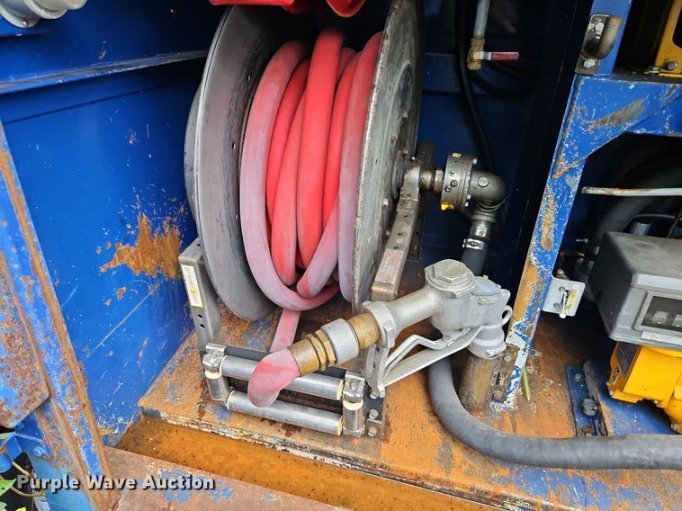 image for item DR8742 Elliott fuel / lube truck distribution unit