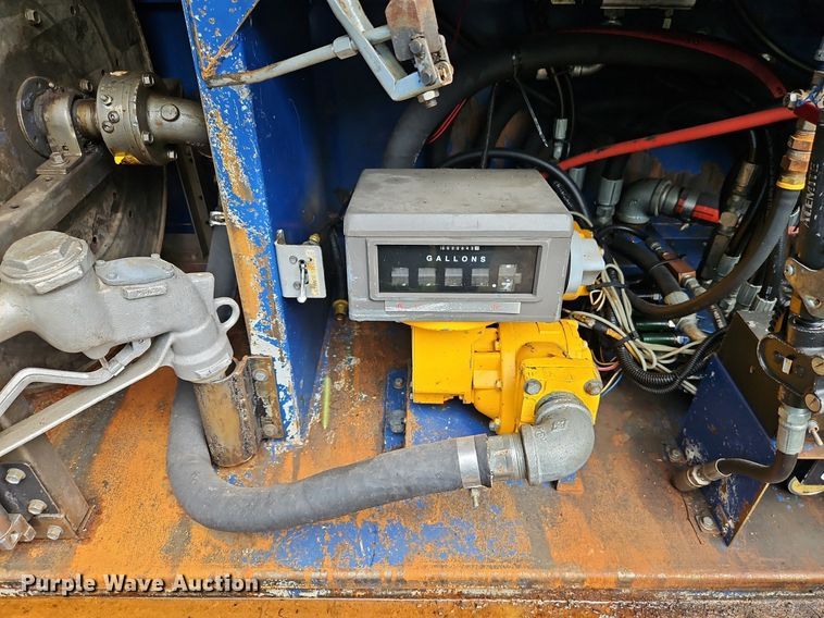 image for item DR8742 Elliott fuel / lube truck distribution unit