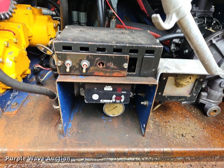 image for item DR8742 Elliott fuel / lube truck distribution unit