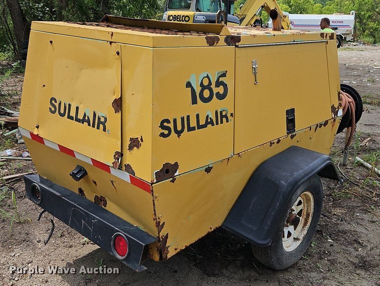 image for item DR8743 Sullair 185 DPQ JD air compressor